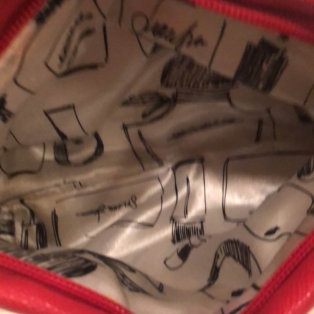 Small Red Handbag - Picture 3 of 6